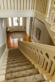 Suite 3 Eighteen - Image 5