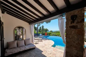 400m from the sea, Villa with splendid sea view, heated infinity pool - Image 4