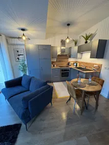 Bella Vita Zen and its lakeside garage - Image 2