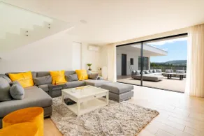 Modern luxurious brand new villa in Cadaval. - Image 4