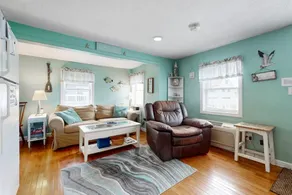 Cute 2BR Near Beach 2nd-Floor | Deck - Image 3