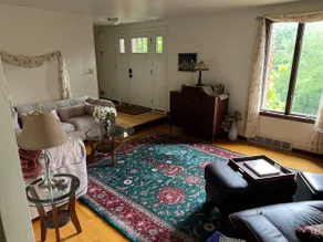 Cozy Pittsburgh Home - Image 5