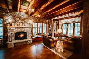 Anam Cara Cabin: Magical retreat on idyllic lake. - Image 4