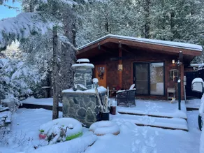 Twin Tree Cabin in Port Renfrew - Image 5