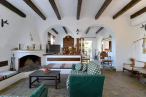 Vasilaras Hotel - Image 3