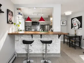 Modern & Cozy Contemporary Condo Suite (#1) - Image 2