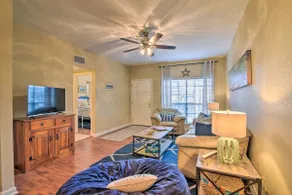 < 1 Mi to Stewart Beach: Gem in East End Galveston - Image 4