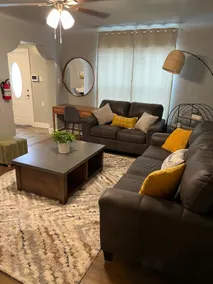 2BR/1B Pueblo Conveniently Located Pet Friendly - Image 3