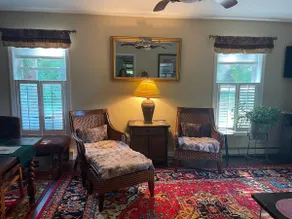 Sunny Side Airbnb (dog friendly) - Image 5