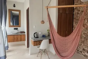 Tunich Loft · 180° jungle and pool view - Image 4