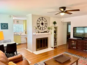 Charming cottage home near historic Jackson Square - Image 2