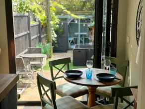 Market Lodge - Boutique Cottage - Image 3