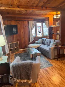 Southside Retreat - Image 2