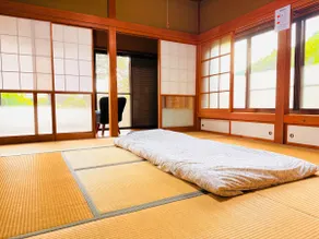 Japanese-style private house surrounded by greenery | Free BBQ supplies, pets allowed, 25 minutes to the airport, 8 minutes to the golf course - Image 3