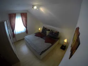 Aluguer-Apartamento-Casa de banho privada - Image 4