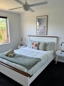Location + Conveniences - Image 2