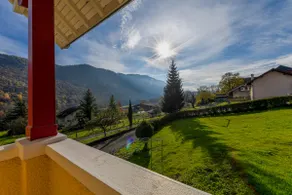 5 bedroom house in Annecy between town and countryside - Image 3
