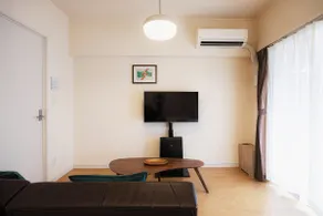 Smoking allowed | Tenjin Nakasu 7 minutes | Maximum 6 people | 32㎡ | Near food stalls and canals | 1st floor Seven | G1 - Image 2