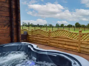 Pheasant Lodge - Uk33402 - Image 2