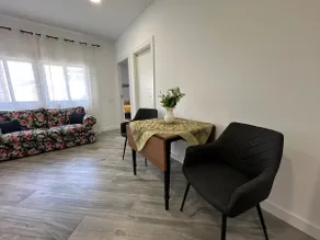 Suite & Simple · Entire Apartment - Image 5