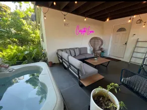 Casita Luna · Dreamy Oasis Hot Tub Under the Stars - Image 4
