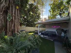 Casita Luna · Dreamy Oasis Hot Tub Under the Stars - Image 3
