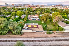 Train Watching House.  Across from ASU - Near DT Tempe. Lots of  amenities - Image 2