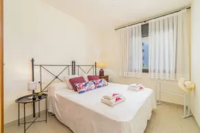 8010-MIL.LENI Apartment with community pool and parking - Image 5