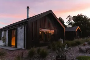 Forrest Haus Retreat: Designer Luxe Stay by Nature - Image 5