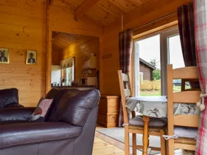 Raynard's Retreat - Uk33401 - Image 4