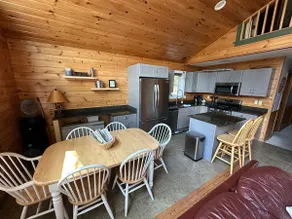 Creekside Cabin: Rangeley Lake access! - Image 5