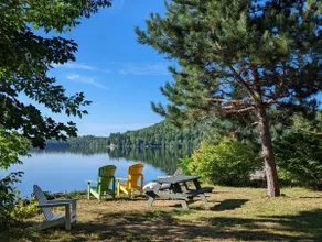 Lake Retreat: Beach, Kayaks, Loons near Acadia - Image 5