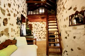Angela's River Paradise Cottages - Image 3