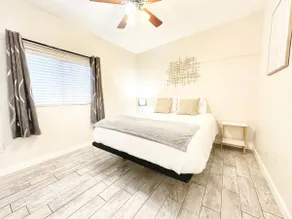 Modern Hideaway Near Downtown With Private Patio - Image 5