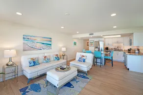 Stunning Oceanfront! Corner w/ panoramic views - Image 4