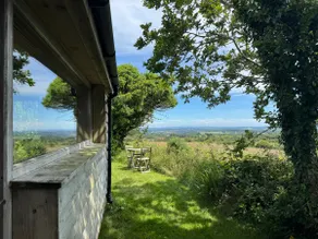 Cozy, countryside cabin. Walks from door. EV chrg. - Image 5