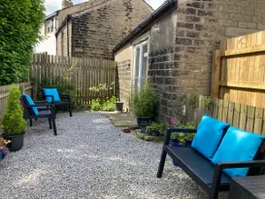 Weaver’s Den, a cosy countryside retreat - Image 3