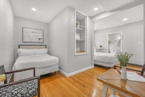 Modern 4BR | 1 Min Train | Parking Downtown Access - Image 4