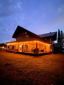 Luxury Cabin on the Lake w: Hot Tub - Image 2