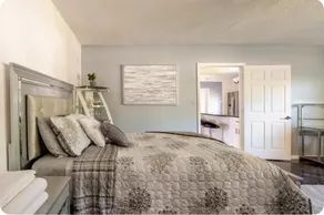 Guesthouse w/Private Indoor Pool - Image 2