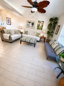 COASTAL Beautiful Pool Home - Image 4