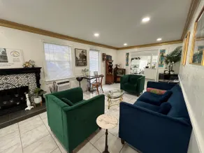 Historical Hidden Gem is located a few minutes from Downtown & the Beaches.  - Image 3