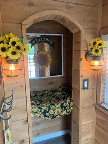 Sunflower cottage - Image 4
