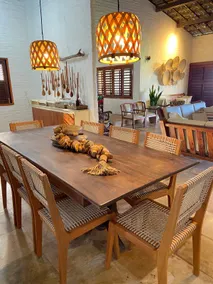 Beachfront House with 7 to 10 air-conditioned suites - Image 5