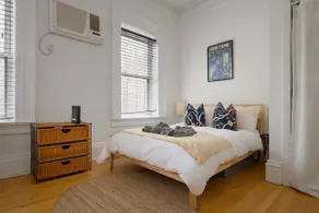 Central 1BR w Balcony & Laundry, Walk to PATH NYC - Image 3
