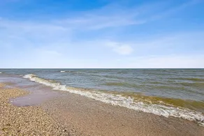 Door County Area Waterfront Estate | Game Room - Image 2