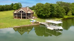 Peaceful Cove on Lake Chatuge-Dock-Hot Tub-Sauna - Image 2