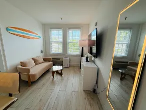 🏝Palm Beach Island One Bedroom/Pool/Wifi🏖 - Image 2