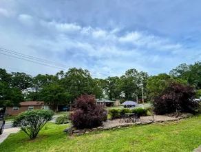 Country Club Place - Image 2