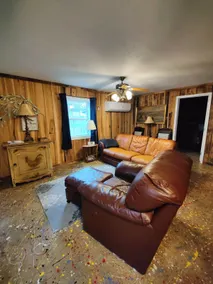 WR’s Saw Creek Cabin - Image 5